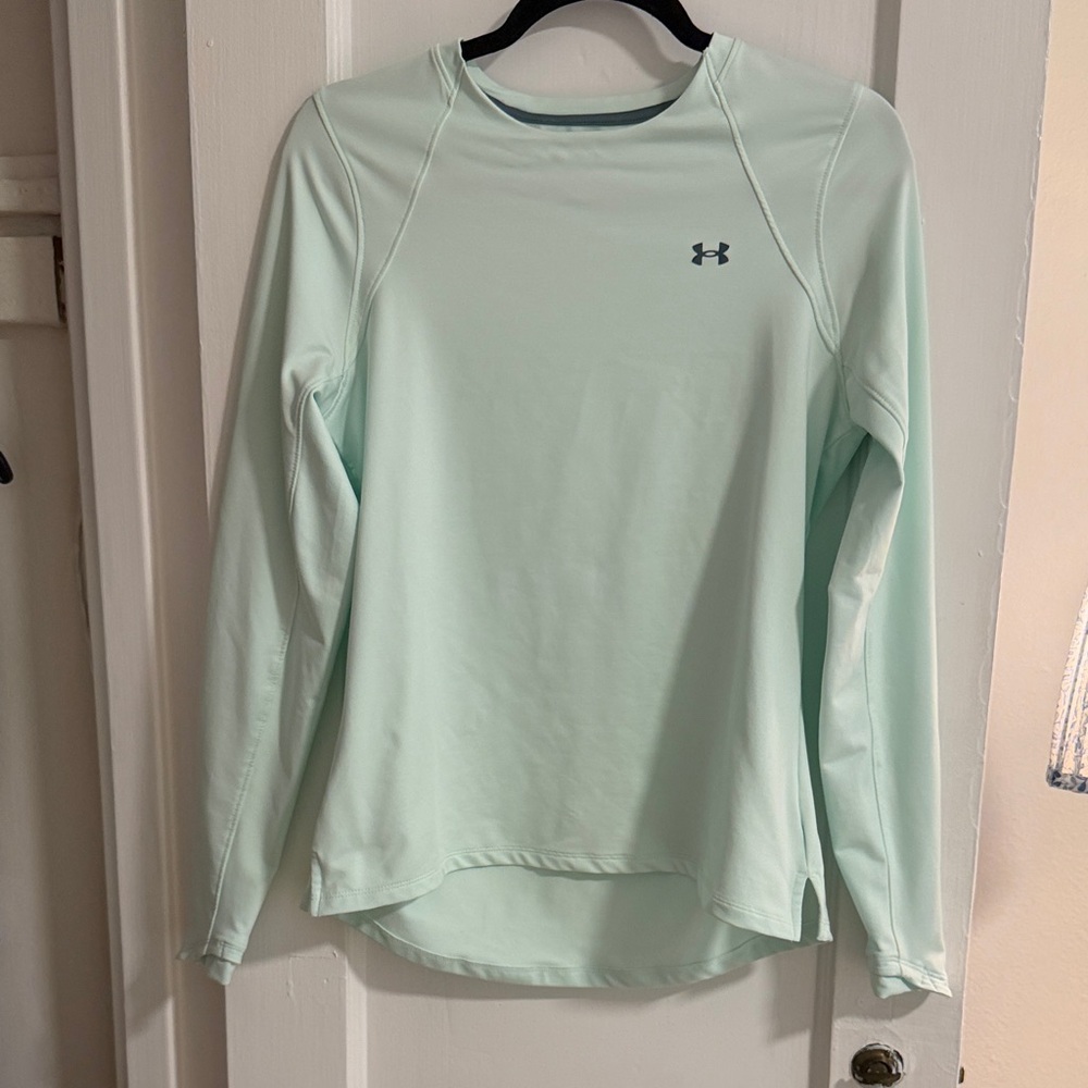 Under Armour Women's long sleeve cold gear